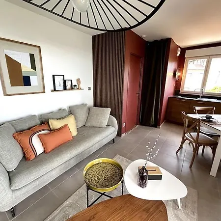 Le Fourviere - Avec Balcon, Bbq, Vue & Parking Апартаменты *